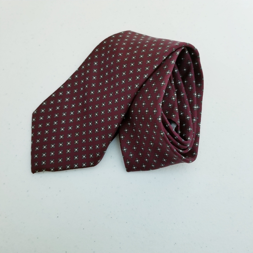 Austin Reed Of Regent Street Silk Red Floral Daisy Pattern Tie 57in
